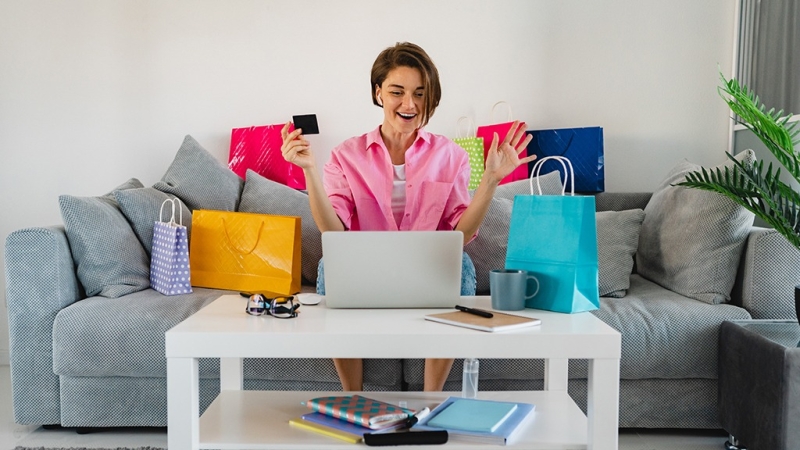 Personaliza la experiencia de compra con aplicaciones de mensajer&iacute;a