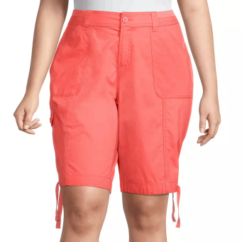 السراويل القصيرة والتنانير