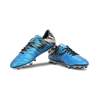 أحذية رياضية