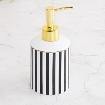 Accesorios de ba&ntilde;o